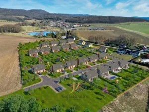 Prodej pozemku pro bydlení, Komárov, 736 m2