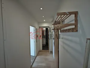 Pronájem bytu 2+1, Praha - Hlubočepy, Dreyerova, 46 m2