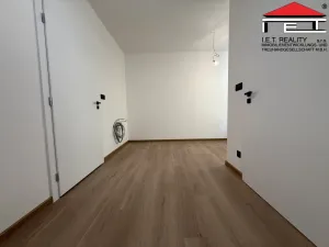 Prodej bytu 2+kk, Brno, Bratislavská, 38 m2