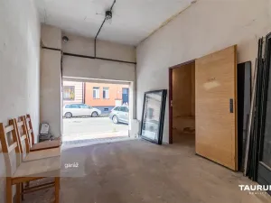 Pronájem obchodního prostoru, Plzeň - Východní Předměstí, Koterovská, 217 m2