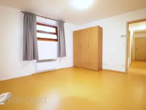 Pronájem bytu 2+kk, Brno - Husovice, Valchařská, 56 m2