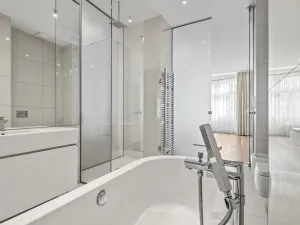Pronájem bytu 3+kk, Praha - Vinohrady, Laubova, 109 m2