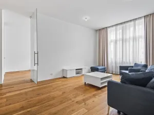 Pronájem bytu 3+kk, Praha - Vinohrady, Laubova, 109 m2