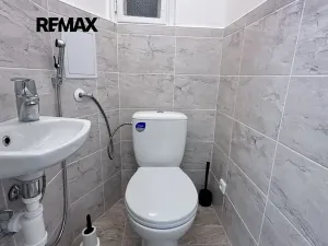 Pronájem bytu 1+kk, Praha - Strašnice, V olšinách, 38 m2