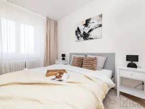 Prodej bytu 4+kk, Praha - Hloubětín, Poděbradská, 73 m2