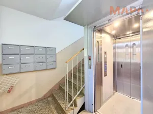 Prodej bytu 3+1, Jirkov, U Stadionu, 76 m2