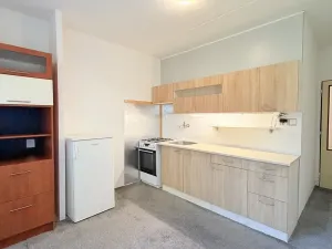 Pronájem bytu 2+1, Chrudim, U Stadionu, 58 m2