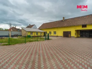 Prodej činžovního domu, Černčice, Husova, 732 m2
