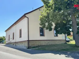 Pronájem činžovního domu, Bradlec, K Oboře, 280 m2