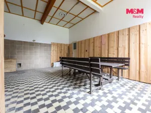 Prodej výrobních prostor, Černošín, 1100 m2