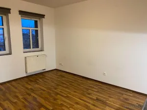 Pronájem bytu 1+kk, Praha - Vysočany, Freyova, 30 m2