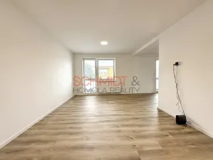 Pronájem bytu 3+kk, Hustopeče, U Větrolamu, 75 m2