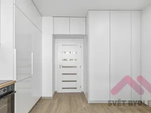 Pronájem bytu 1+kk, Praha - Žižkov, Biskupcova, 25 m2