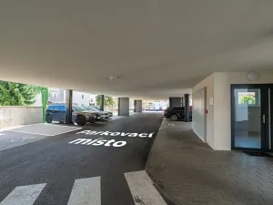 Pronájem bytu 1+kk, Zlín, Hřebíčkova, 30 m2