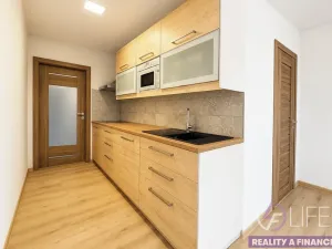 Prodej bytu 3+1, Hořice, Pod Lipou, 75 m2