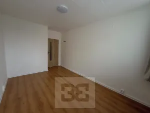 Pronájem bytu 2+kk, Kladno, Holandská, 38 m2