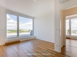 Prodej atypického bytu, Znojmo, Jarošova, 235 m2