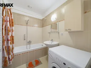 Prodej bytu 2+kk, Karlovy Vary, Jateční, 40 m2