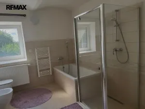 Prodej rodinného domu, Bezvěrov - Služetín, 380 m2
