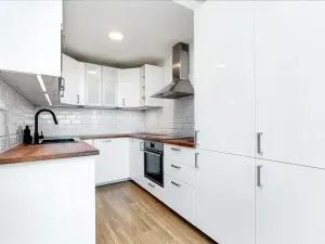 Pronájem bytu 2+kk, Praha, Milánská, 49 m2