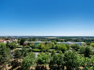 Pronájem bytu 2+kk, Praha, Milánská, 49 m2