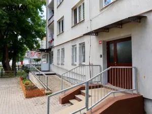 Prodej bytu 2+kk, Kadaň, Chomutovská, 37 m2