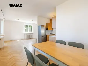 Pronájem bytu 3+kk, Praha - Dejvice, Šárecká, 76 m2