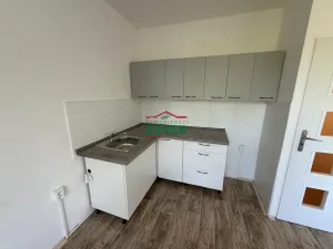 Prodej bytu 1+1, Bílina - Teplické Předměstí, Sídliště Za Chlumem, 35 m2
