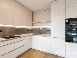 Pronájem bytu 2+kk, Praha - Hloubětín, Poděbradská, 64 m2