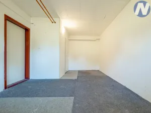 Prodej komerční nemovitosti, Chroboly, 21 m2