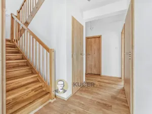 Prodej bytu 5+kk, Nemyslovice, 145 m2