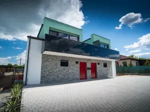 Prodej bytu 4+kk, Včelná, 108 m2
