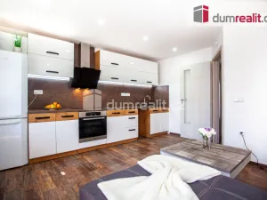 Prodej bytu 3+kk, Lhenice, Prachatická, 52 m2