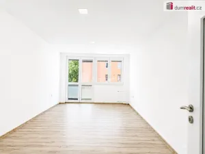 Pronájem bytu 2+1, Teplice, Třebízského, 75 m2