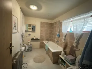 Prodej rodinného domu, Staňkovice - Tvršice, 160 m2