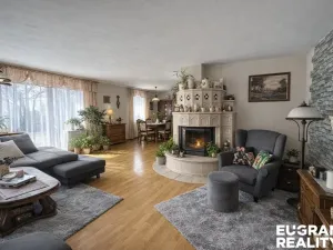 Prodej rodinného domu, Nový Bor - Janov, 219 m2