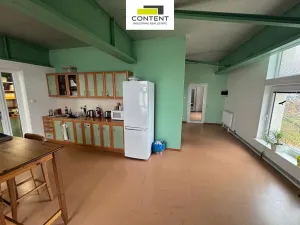 Prodej výrobních prostor, Dolní Břežany, Ke Zvoli, 1598 m2