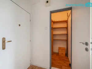 Prodej bytu 2+1, Mariánské Lázně, Libušina, 46 m2