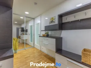 Prodej bytu 3+kk, Brno, Netroufalky, 83 m2