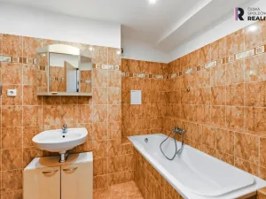 Prodej bytu 3+1, Železná, 75 m2