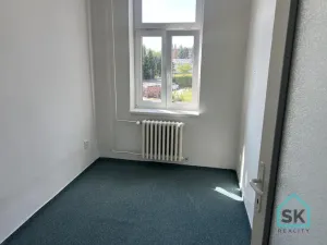 Pronájem bytu 4+1, Krnov - Pod Bezručovým vrchem, Revoluční, 95 m2