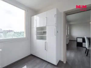 Prodej bytu 4+1, Praha - Černý Most, Bojčenkova, 104 m2