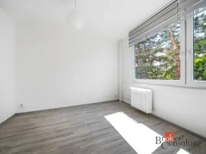 Pronájem bytu 2+kk, Hradec Králové - Pražské Předměstí, Veverkova, 32 m2