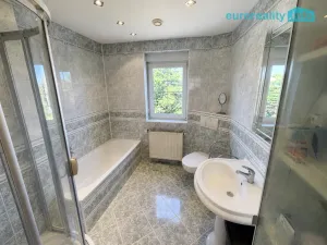 Prodej rodinného domu, Šťáhlavy, 220 m2