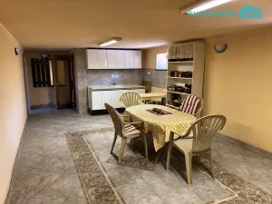 Prodej rodinného domu, Šťáhlavy, 220 m2