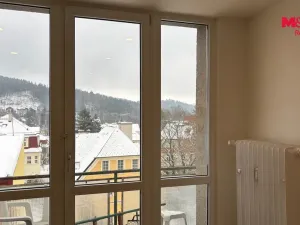 Pronájem bytu 2+1, Mariánské Lázně, Hlavní třída, 50 m2