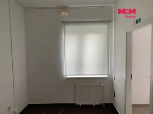Pronájem obchodního prostoru, Mariánské Lázně, Husova, 100 m2