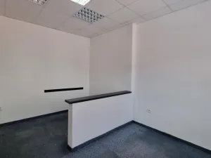 Pronájem kanceláře, Pardubice - Zelené Předměstí, V Ráji, 16 m2