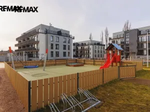 Pronájem bytu 1+kk, Kladno - Dubí, Ke křížku, 30 m2
