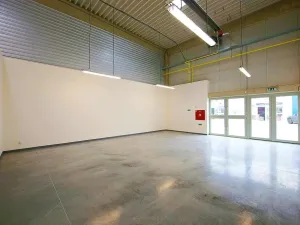 Pronájem skladu, Praha - Malešice, 205 m2